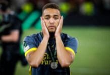 Dessers and Feyenoord lose out on the Conference League title to Roma