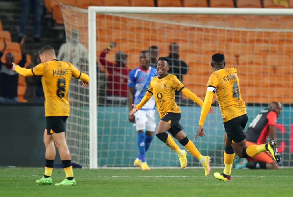 Mduduzi Shabalala - Salary, age, father, car 2 Mduduzi Shabalala of Kaizer Chiefs celebrates a goal with teammates during the DStv Premiership 2022/23