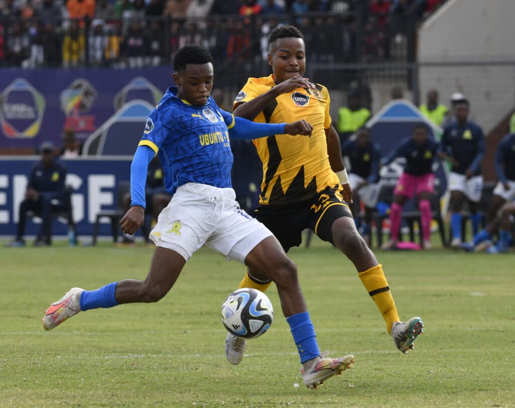 The mistakes that lost Ntseki the Kaizer Chiefs job 2 Ntseki watched kaizer chiefs lose to mamelodi sundowns